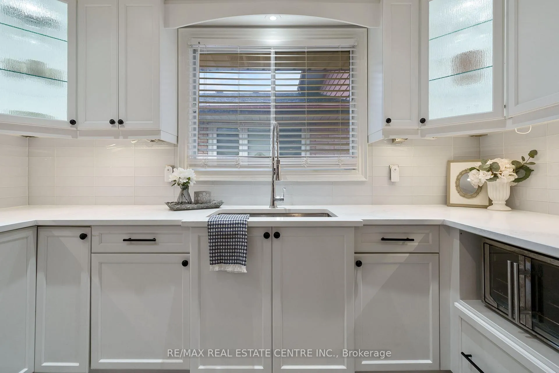 Photo 15 of 66 Ellington Avenue, Hamilton, Stoney Creek — HOMEH