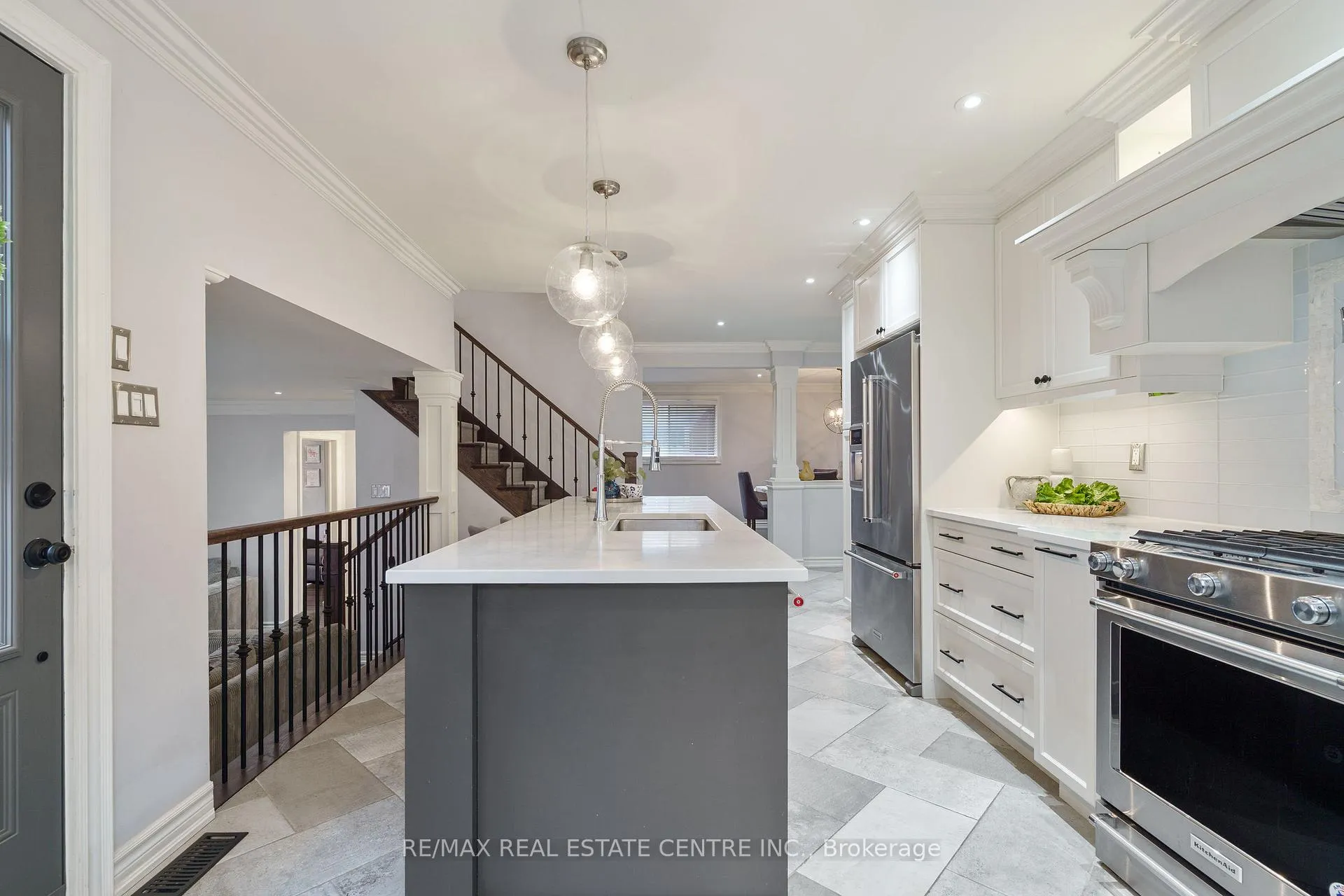 Photo 16 of 66 Ellington Avenue, Hamilton, Stoney Creek — HOMEH