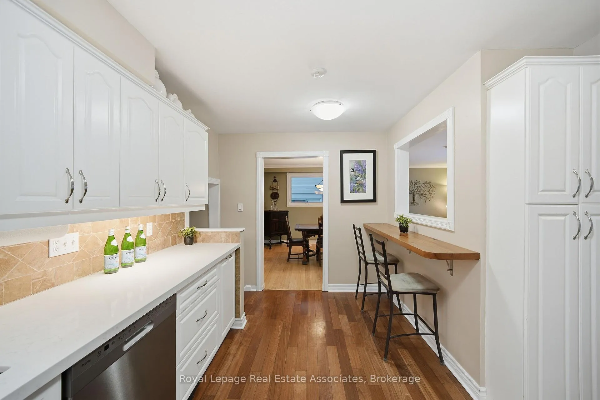 Photo 17 of 28 Faludon Drive, Halton Hills, Georgetown — HOMEH