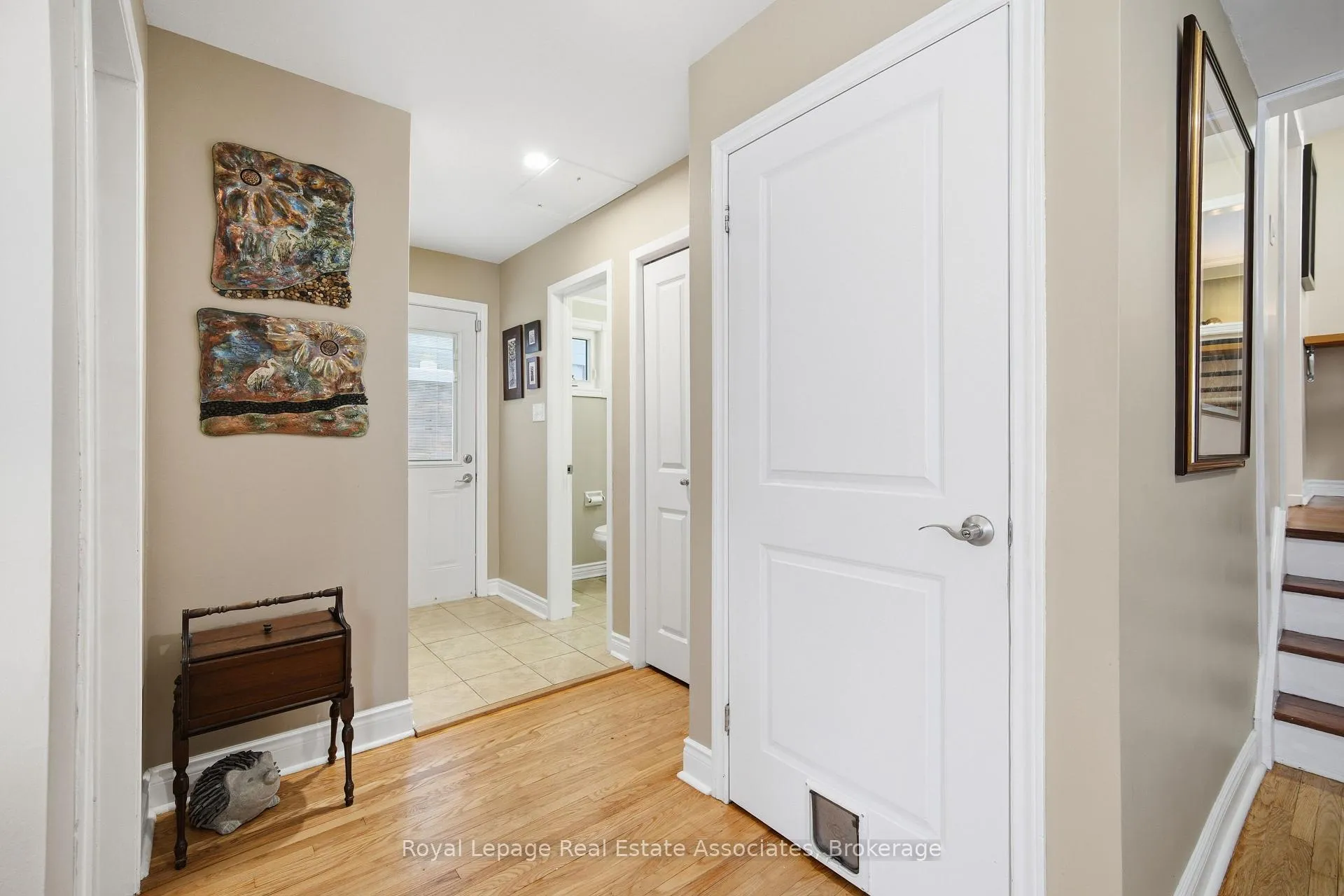 Photo 33 of 28 Faludon Drive, Halton Hills, Georgetown — HOMEH