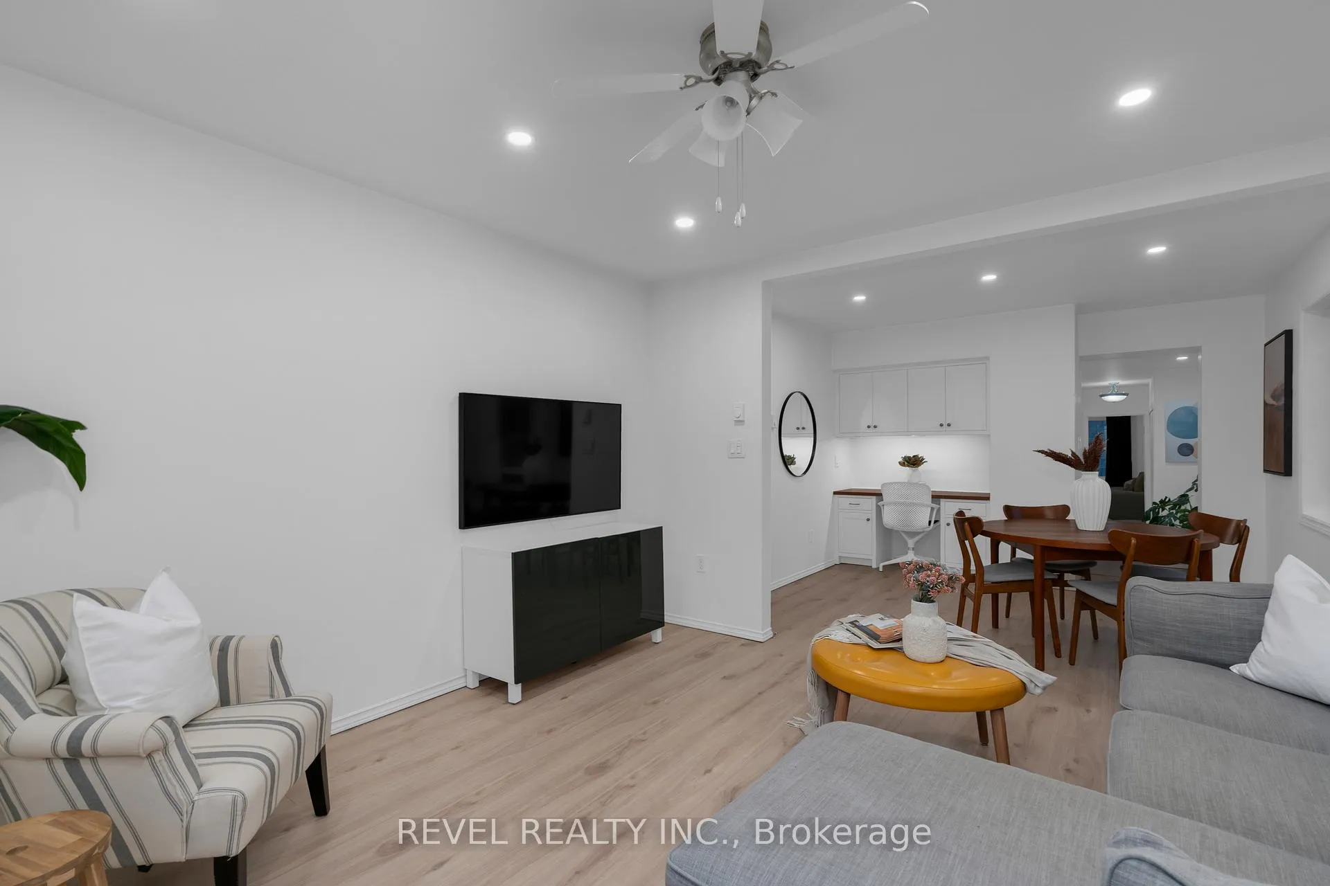 Photo 12 of 31 Frederick Street, Orillia — HOMEH
