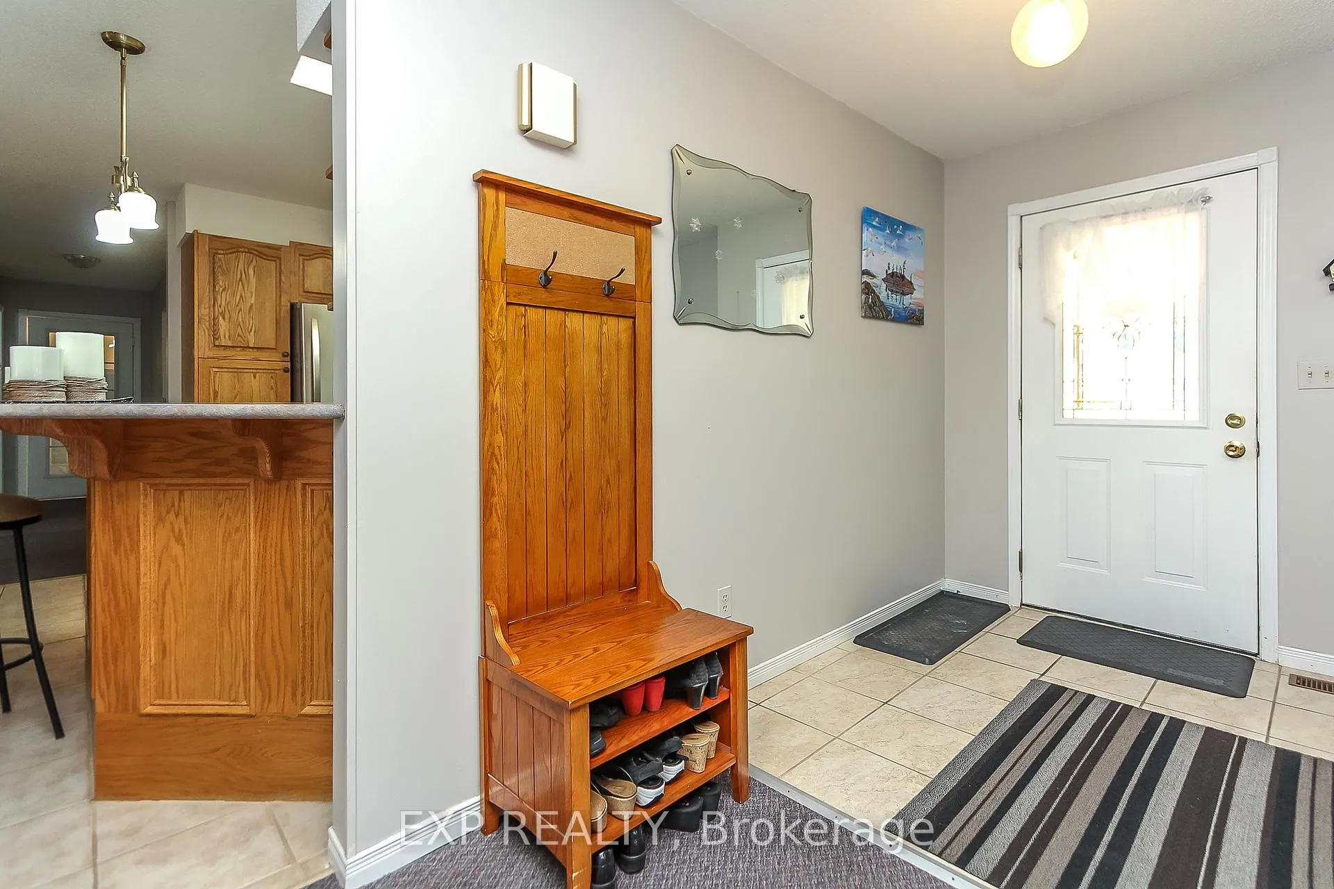 Photo 4 of 225 39th Street, Wasaga Beach — HOMEH