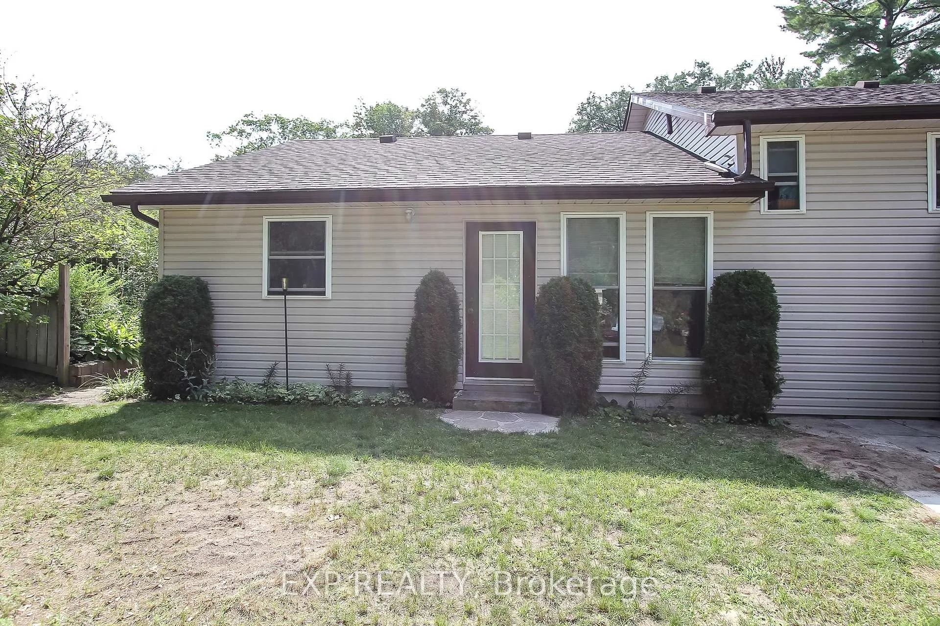 Photo 29 of 225 39th Street, Wasaga Beach — HOMEH