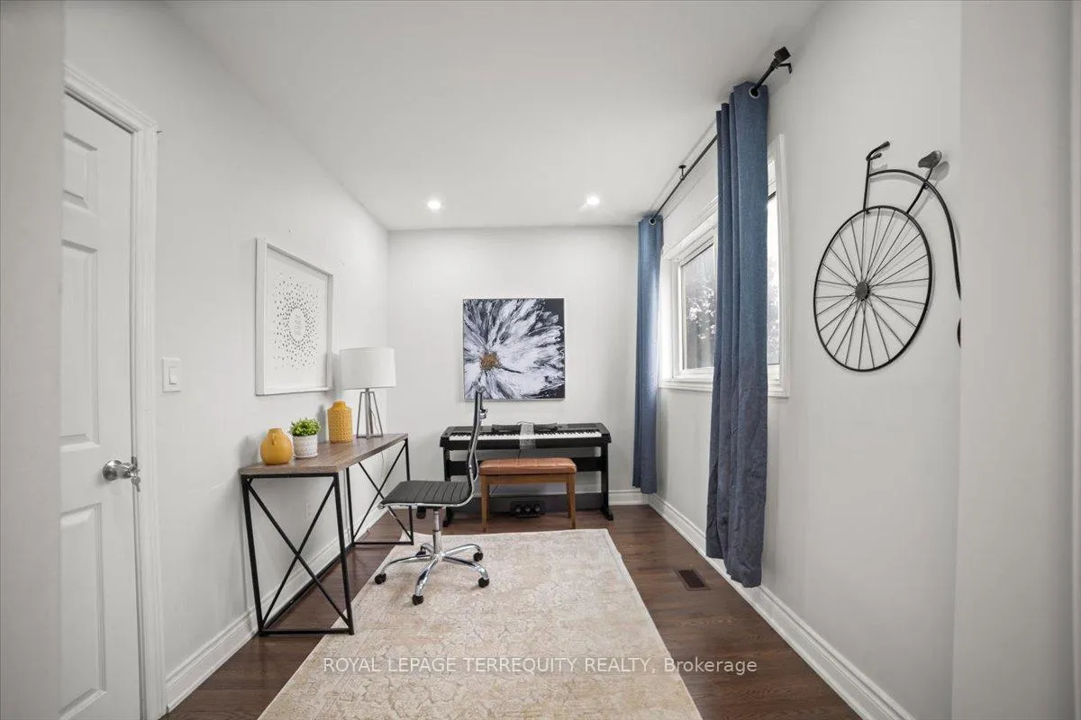 Photo 13 of 124 Toronto Street S, Uxbridge — HOMEH