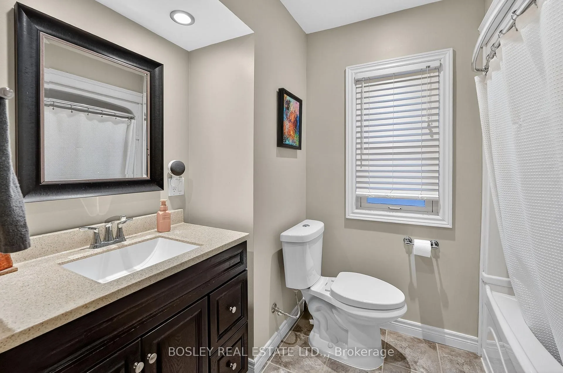 Photo 13 of 5805 Brookfield Avenue, Niagara Falls, Hospital — HOMEH