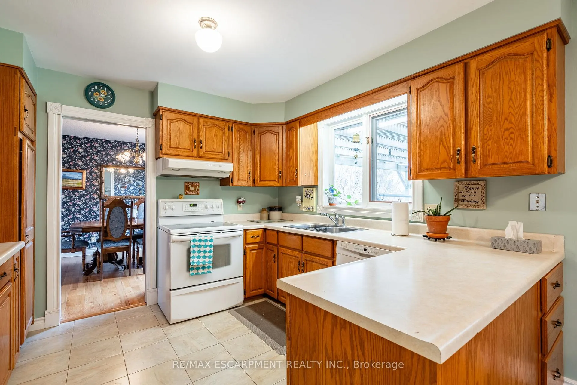 Photo 10 of 2611 Trinity Church Road, Hamilton, Binbrook — HOMEH