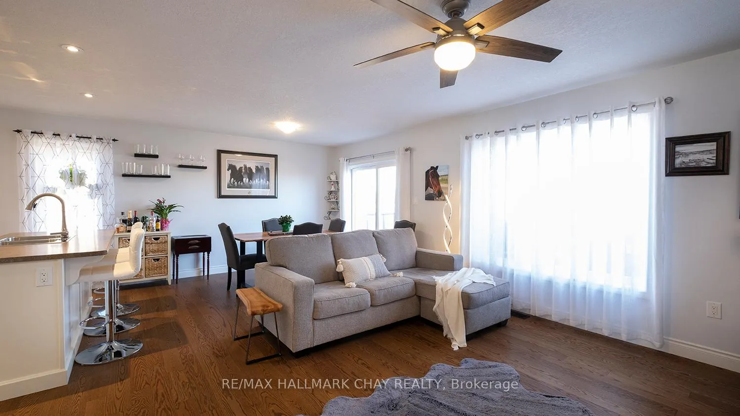 Photo 8 of 20 Hunter Avenue, Tay, Victoria Harbour — HOMEH