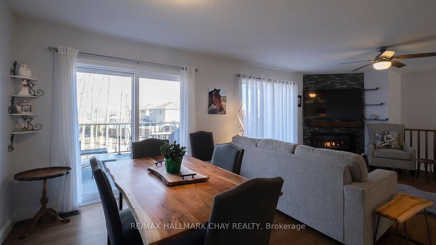 Photo 11 of 20 Hunter Avenue, Tay, Victoria Harbour — HOMEH