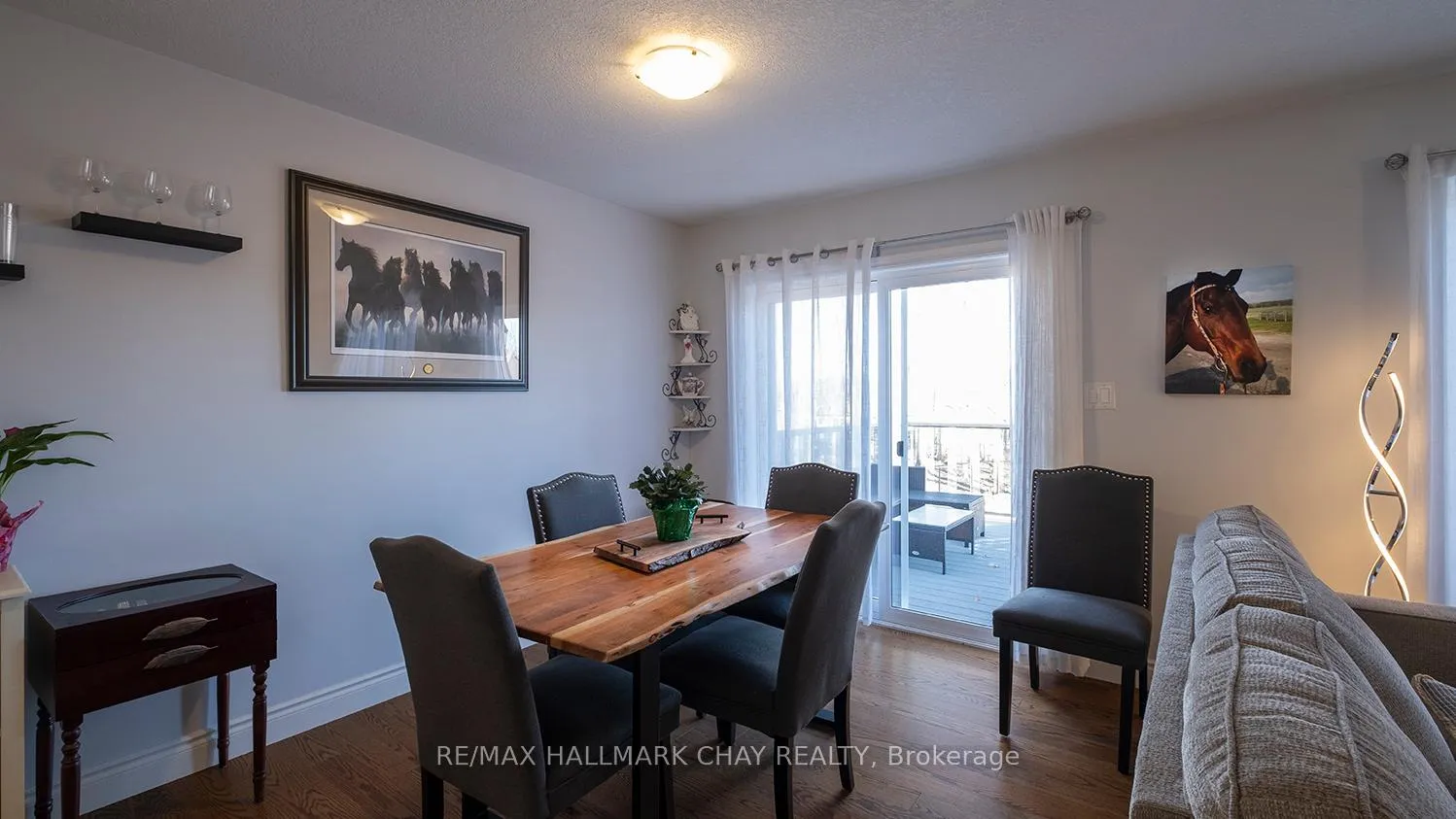 Photo 18 of 20 Hunter Avenue, Tay, Victoria Harbour — HOMEH