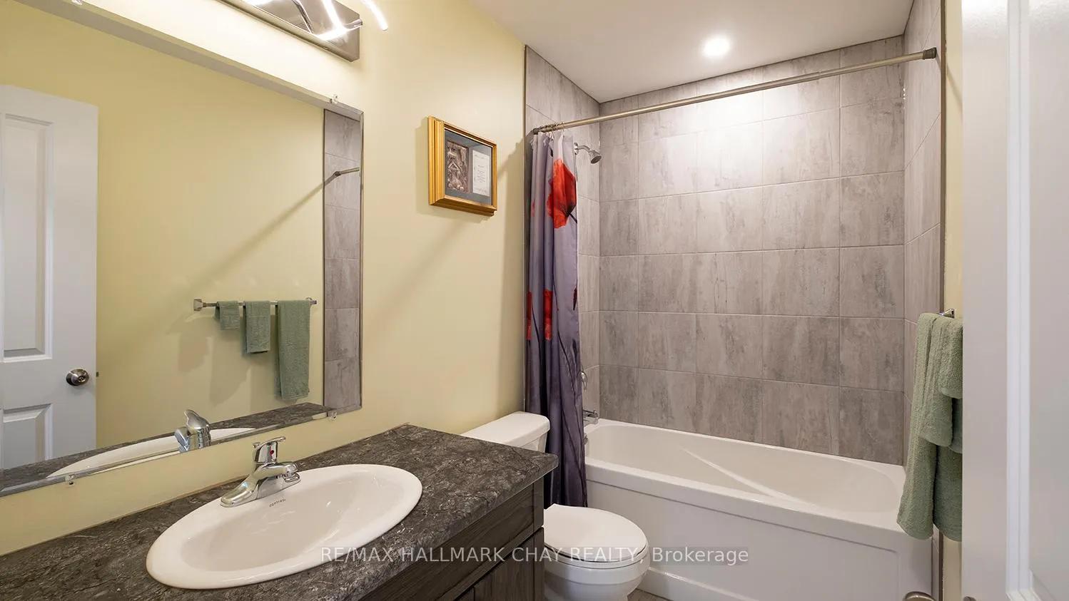 Photo 35 of 20 Hunter Avenue, Tay, Victoria Harbour — HOMEH