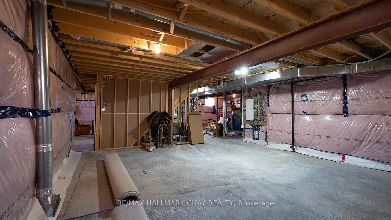 Photo 37 of 20 Hunter Avenue, Tay, Victoria Harbour — HOMEH