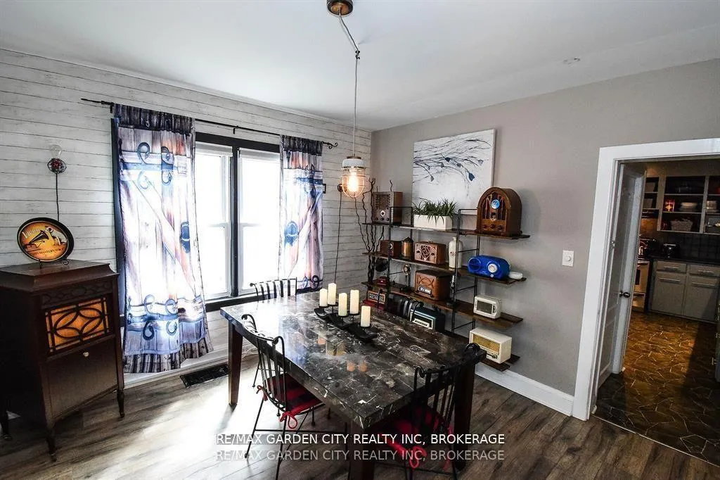 Photo 12 of 76 Beech Street, St. Catharines, Downtown — HOMEH