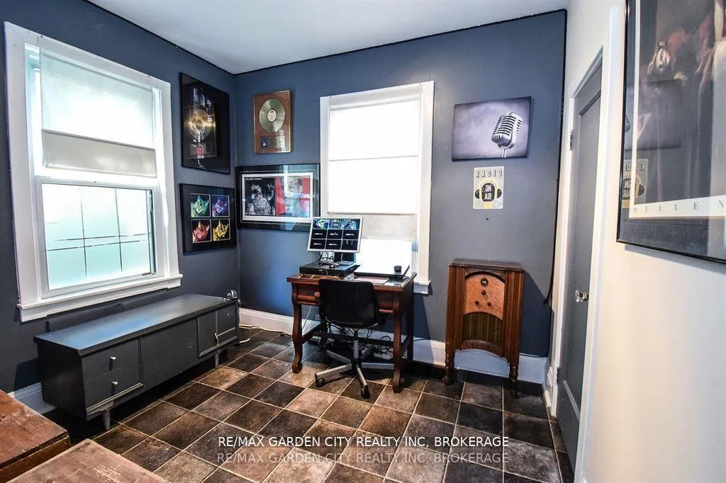 Photo 21 of 76 Beech Street, St. Catharines, Downtown — HOMEH