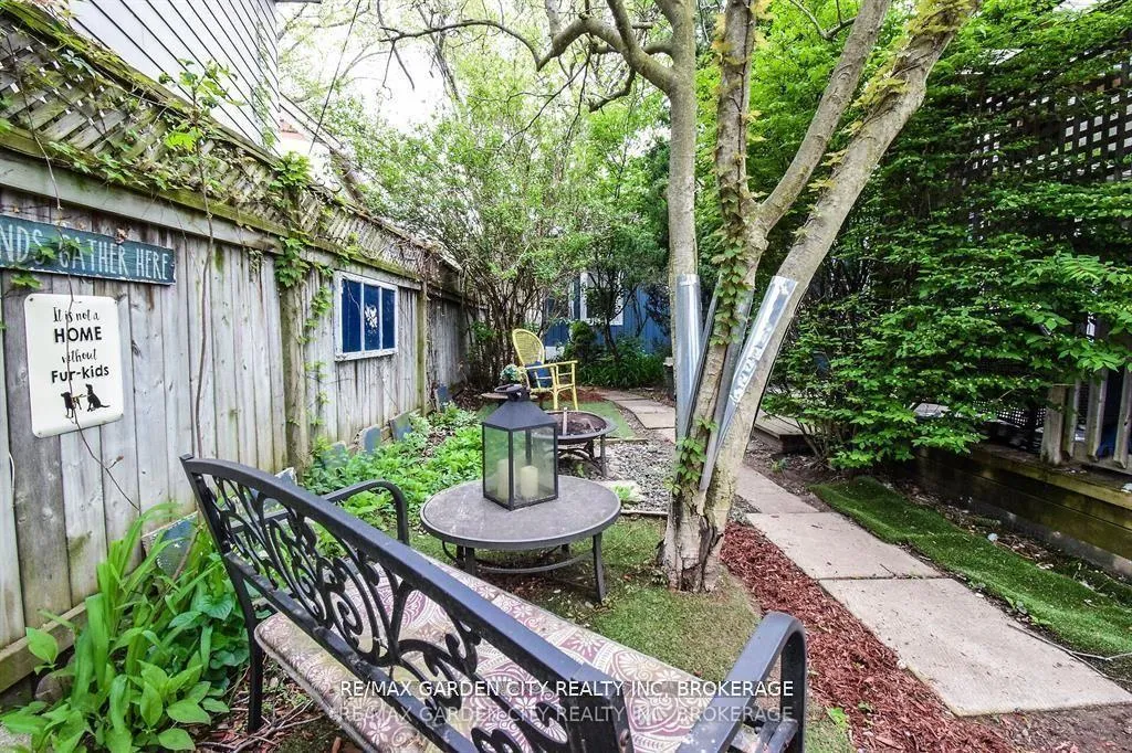 Photo 32 of 76 Beech Street, St. Catharines, Downtown — HOMEH