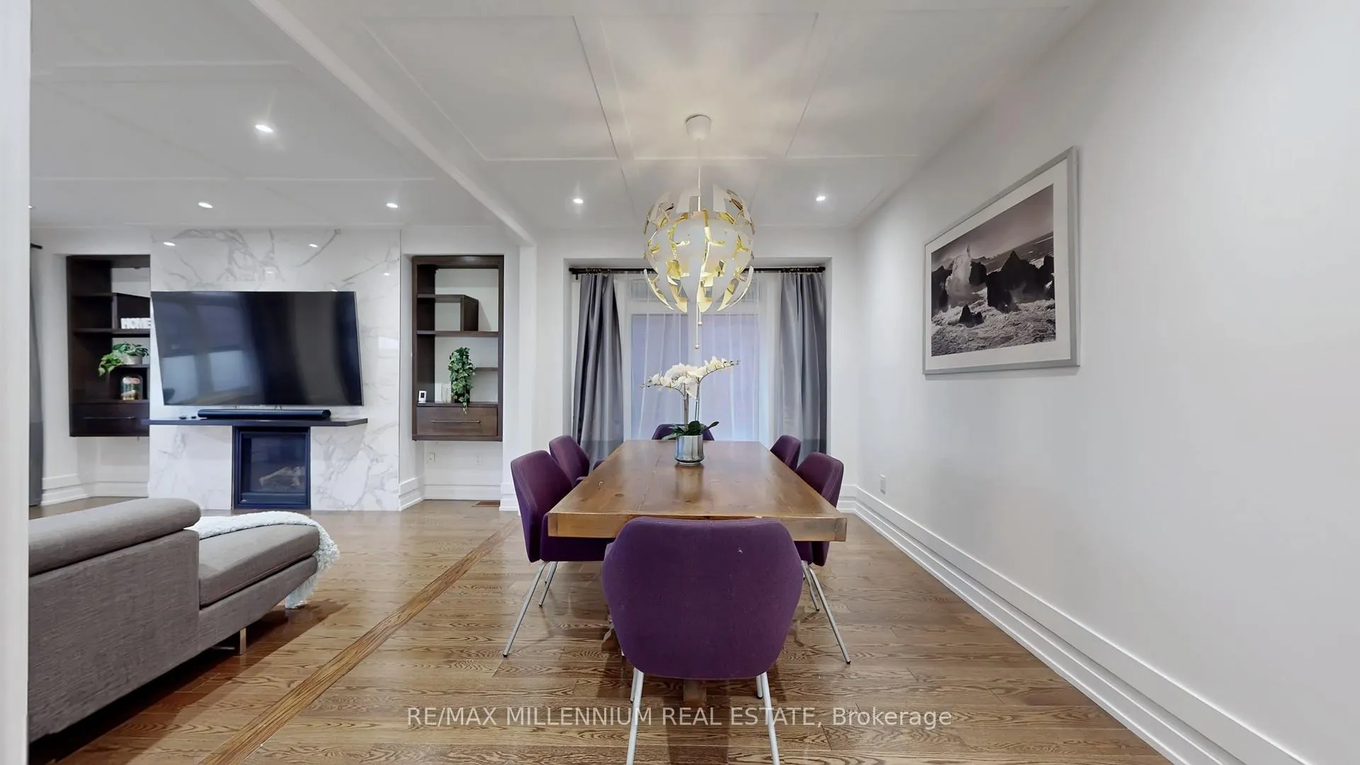 Photo 6 of 125 Cranbrook Crescent, Vaughan, Kleinburg — HOMEH