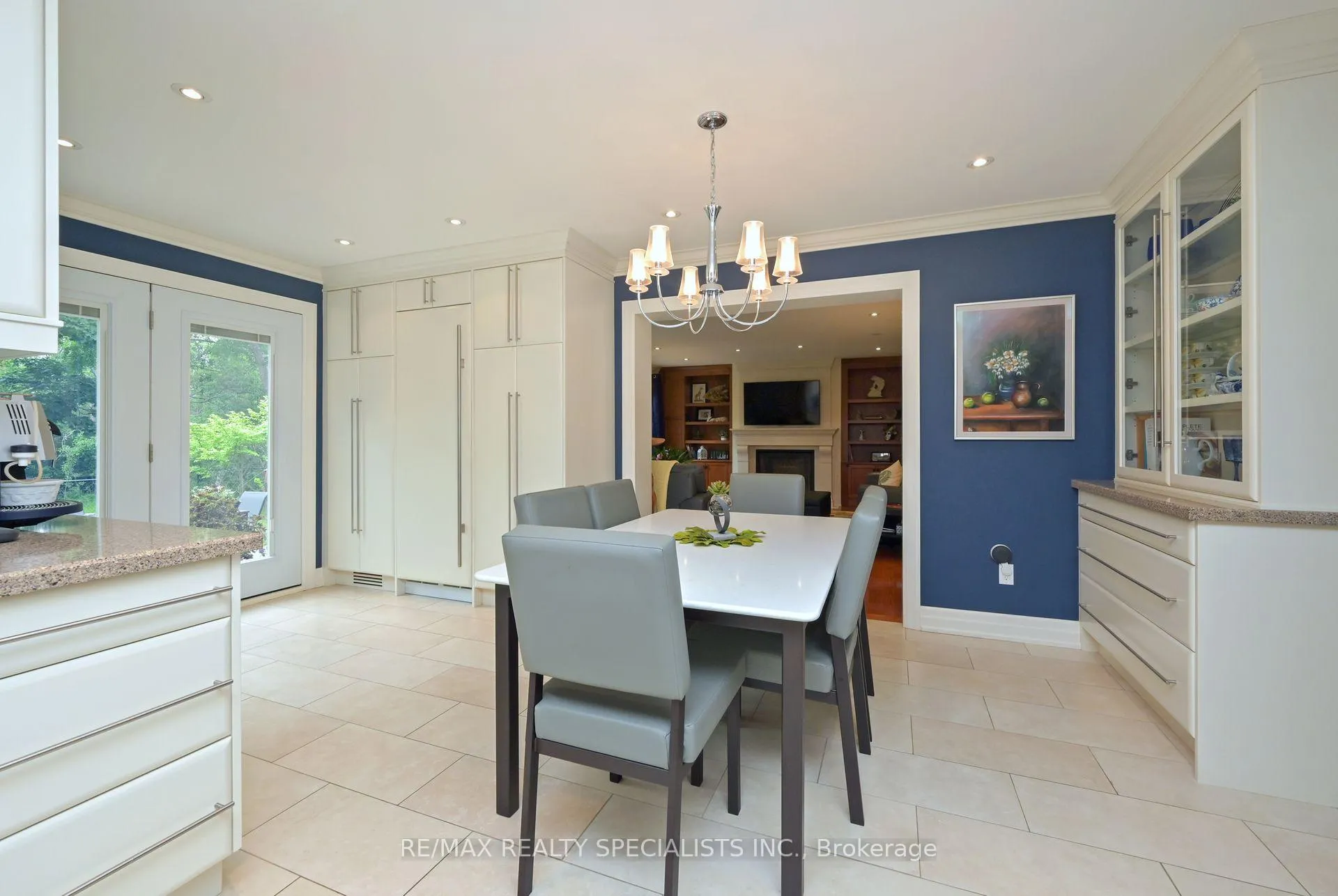 Photo 15 of 14 Penrose Court, Brampton, Snelgrove — HOMEH