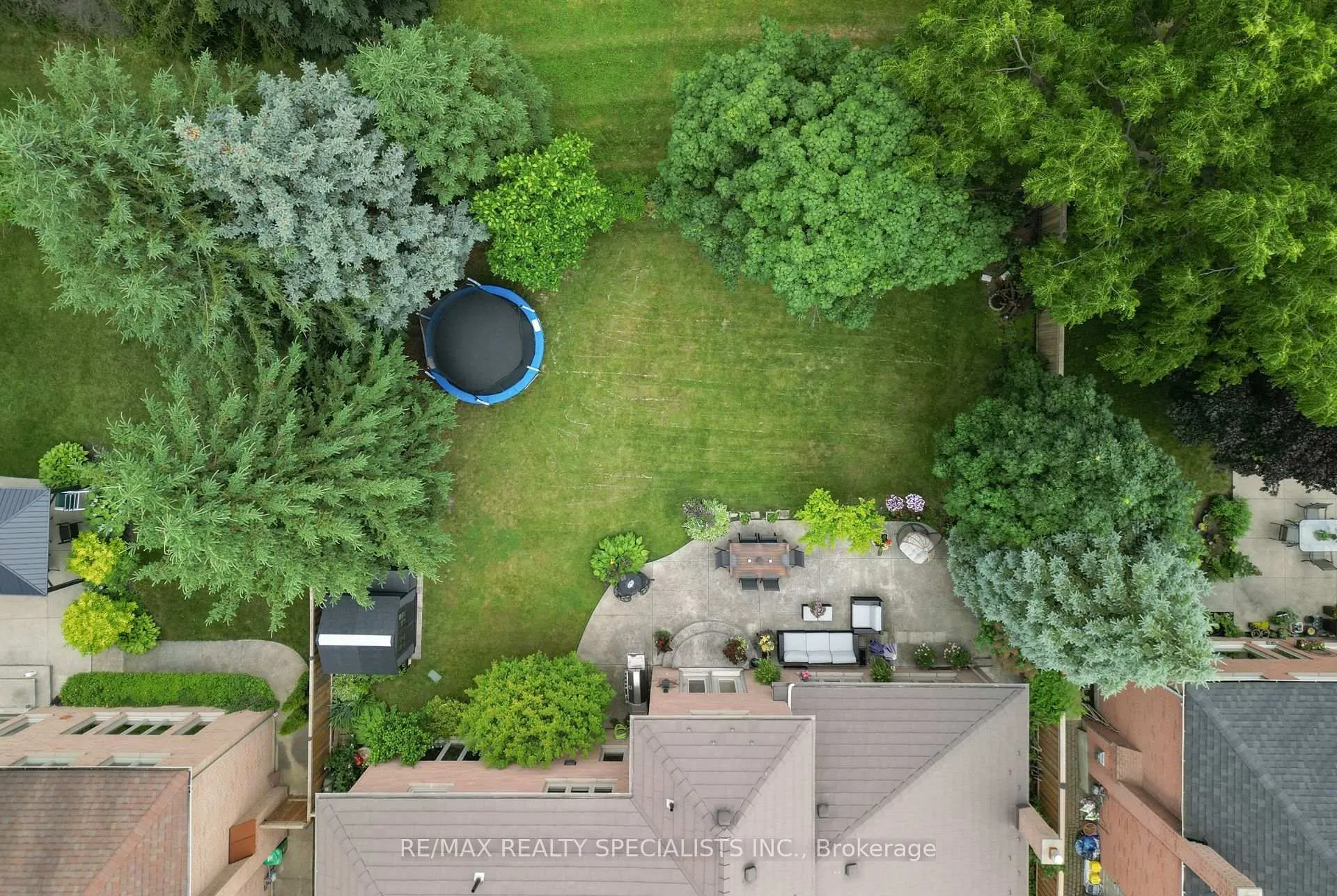 Photo 33 of 14 Penrose Court, Brampton, Snelgrove — HOMEH
