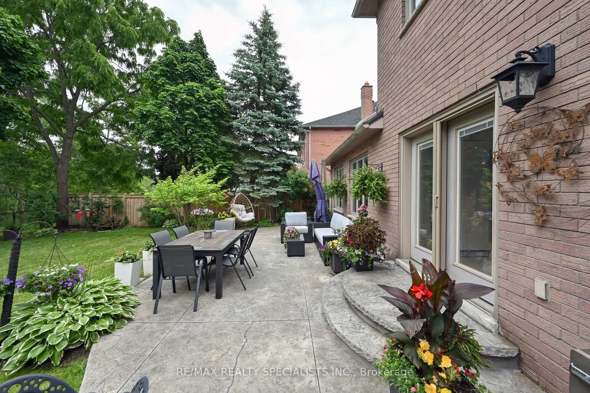 Photo 36 of 14 Penrose Court, Brampton, Snelgrove — HOMEH