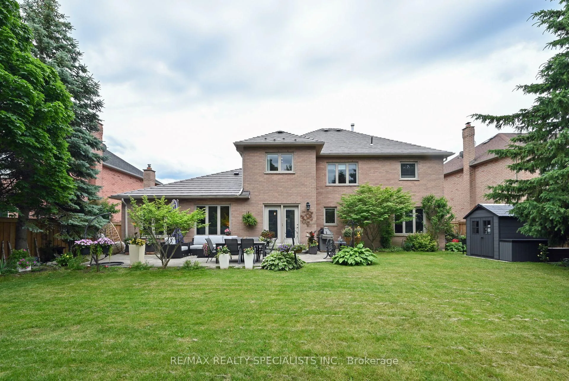 Photo 38 of 14 Penrose Court, Brampton, Snelgrove — HOMEH