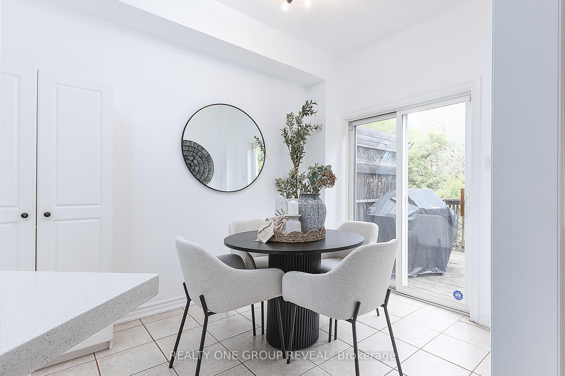 Photo 7 of 9 Taft Place, Clarington, Bowmanville — HOMEH