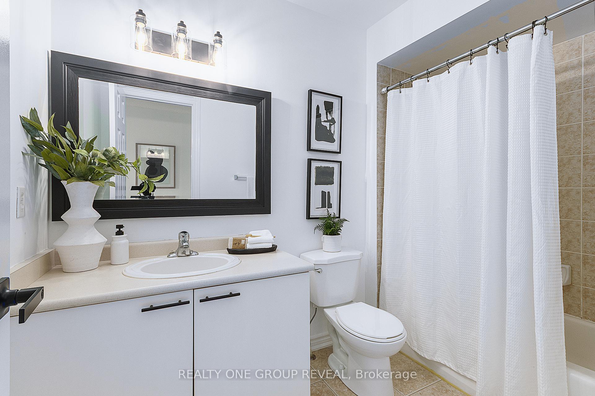 Photo 13 of 9 Taft Place, Clarington, Bowmanville — HOMEH