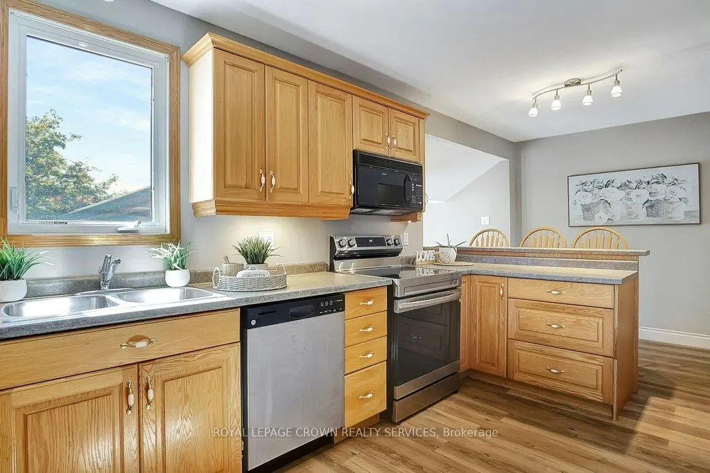 Photo 9 of 17 Liberty Drive, Cambridge — HOMEH