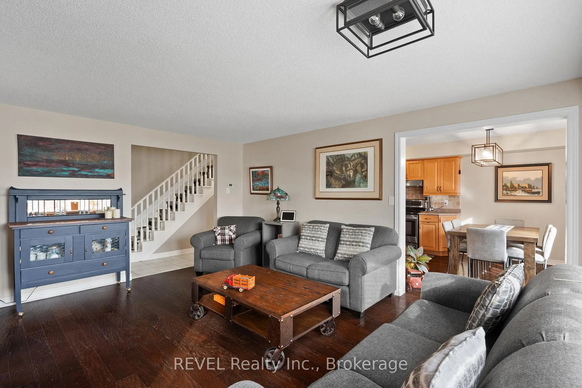 Photo 8 of 8a Brown Drive, St. Catharines, Rykert/Vansickle — HOMEH