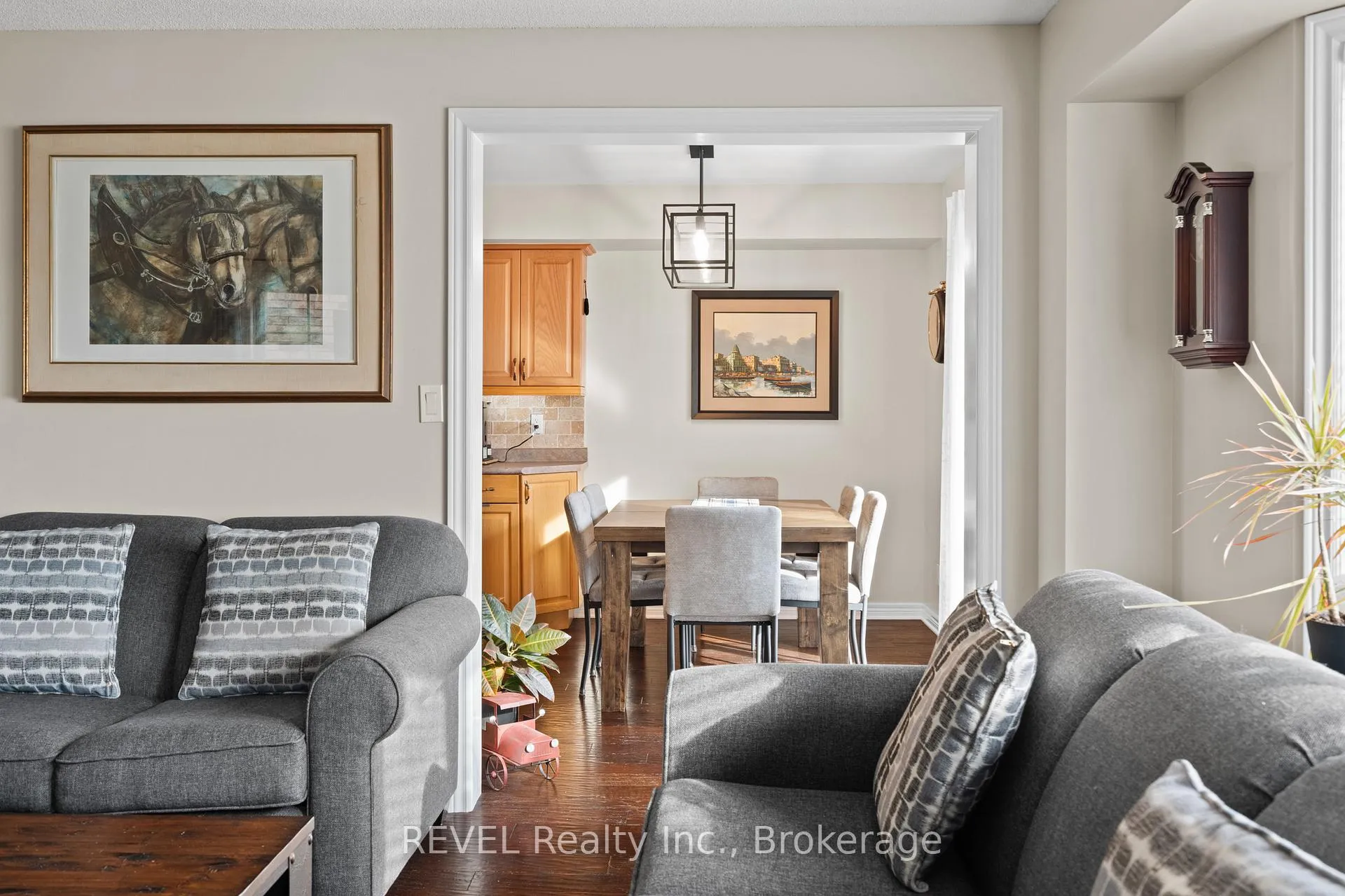Photo 9 of 8a Brown Drive, St. Catharines, Rykert/Vansickle — HOMEH