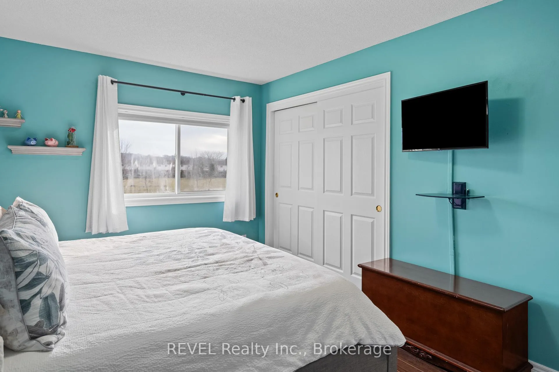 Photo 21 of 8a Brown Drive, St. Catharines, Rykert/Vansickle — HOMEH