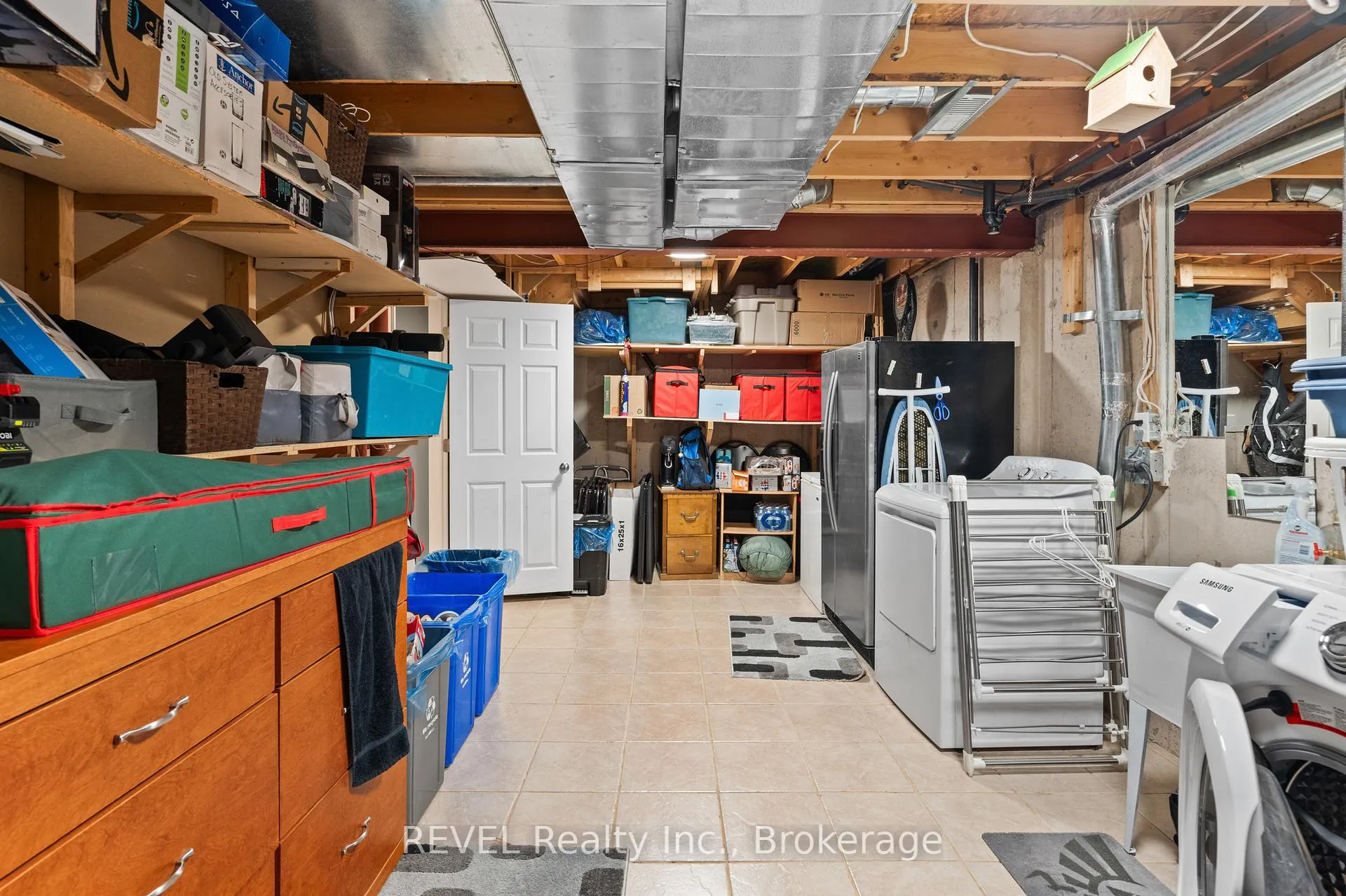 Photo 33 of 8a Brown Drive, St. Catharines, Rykert/Vansickle — HOMEH