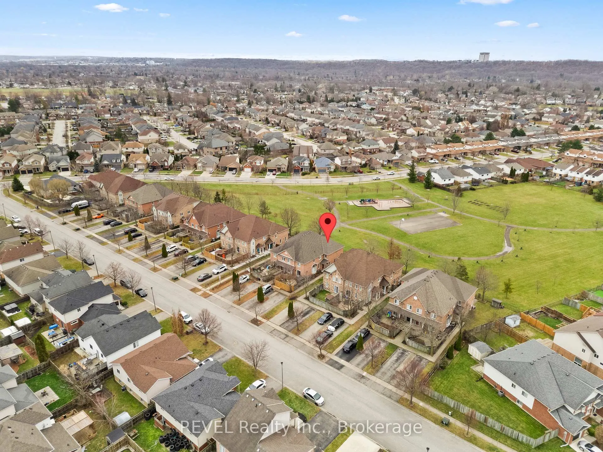 Photo 43 of 8a Brown Drive, St. Catharines, Rykert/Vansickle — HOMEH