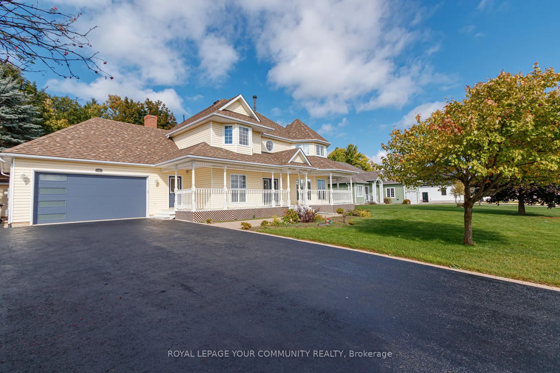 Photo 4 of 5 Deanna Drive, Wasaga Beach — HOMEH