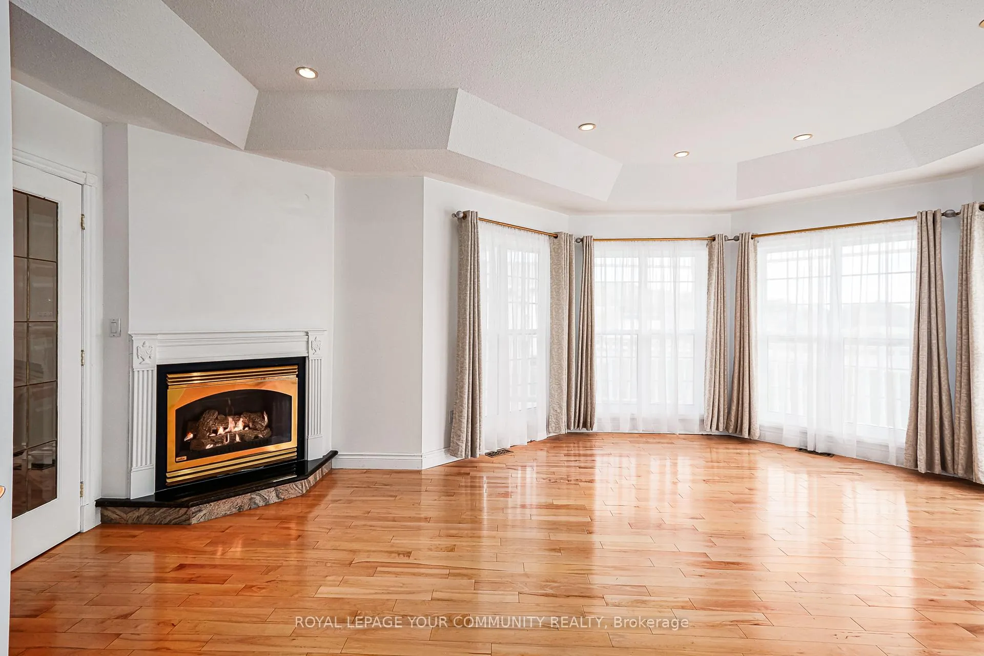 Photo 11 of 5 Deanna Drive, Wasaga Beach — HOMEH