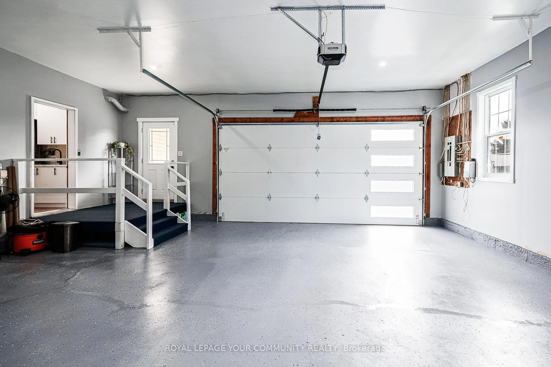 Photo 23 of 5 Deanna Drive, Wasaga Beach — HOMEH