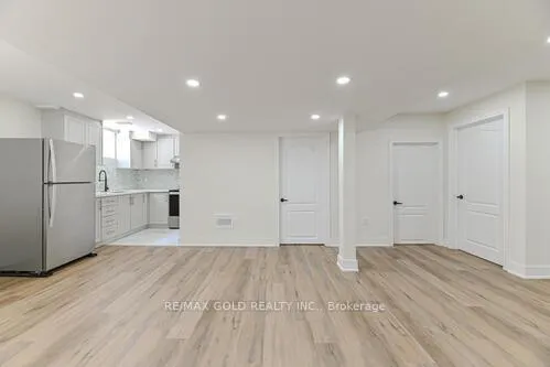 Photo 36 of 59 Cobriza Crescent, Brampton, Northwest Brampton — HOMEH