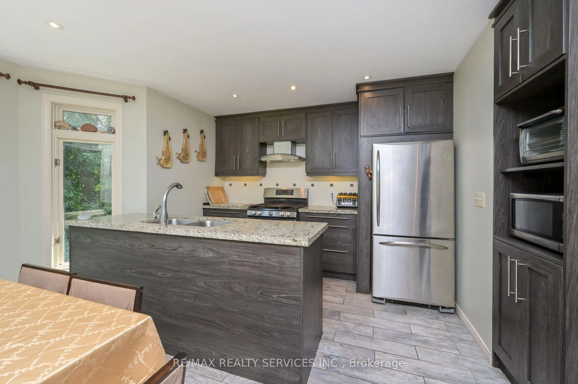 Photo 11 of 95 Credit Road, Caledon, Rural Caledon — HOMEH