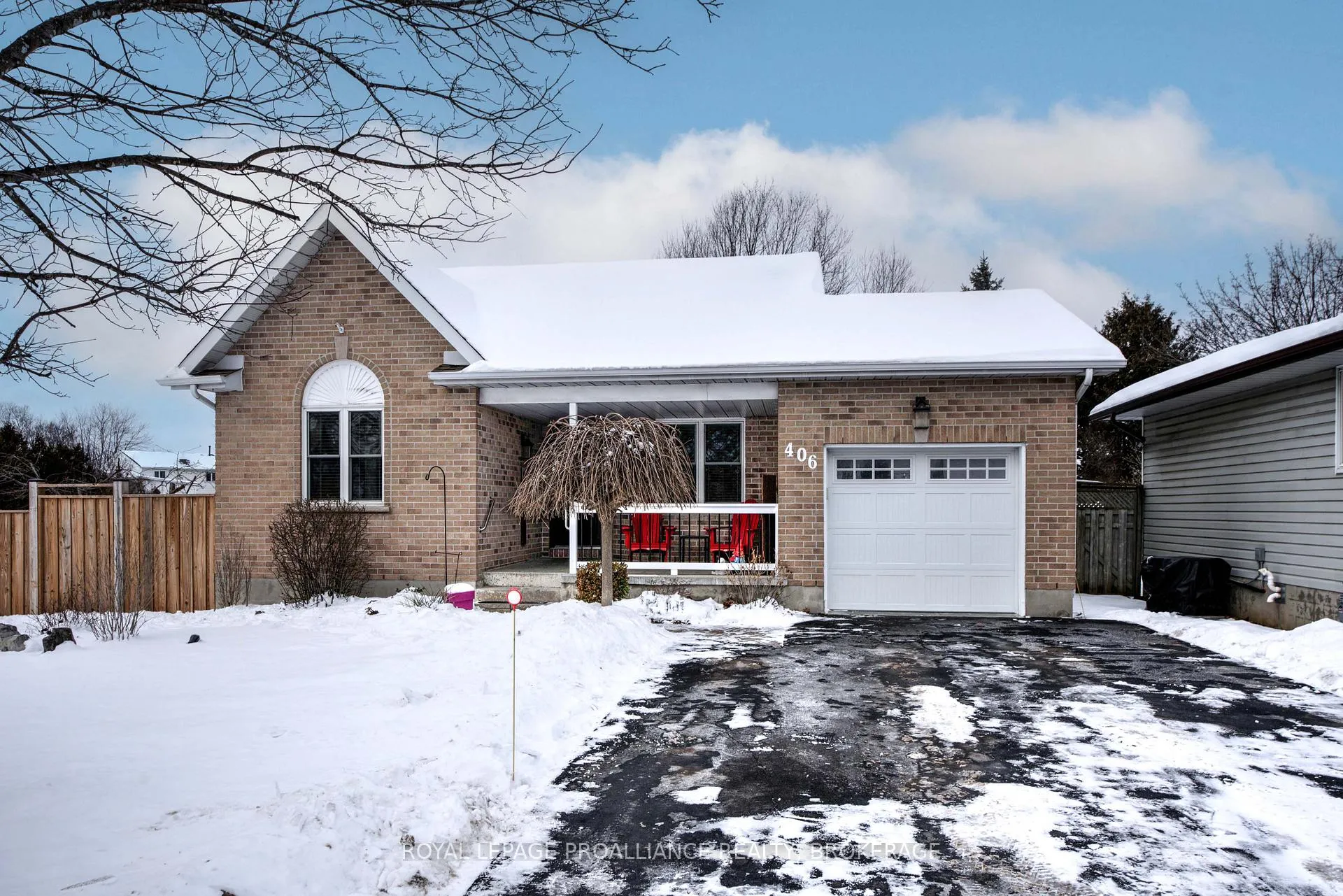 Front of 406 Waterloo Drive