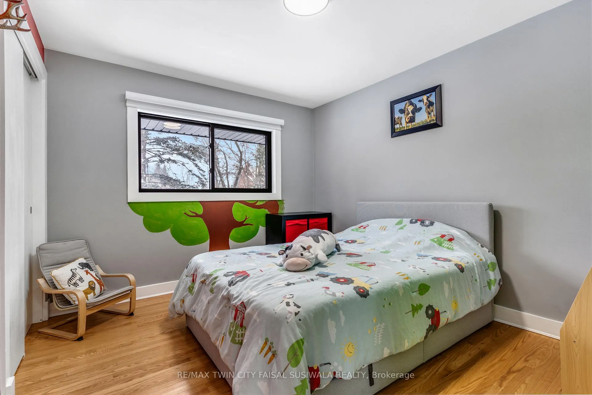 Photo 28 of 1735 Queenston Road, Cambridge, Preston Centre — HOMEH
