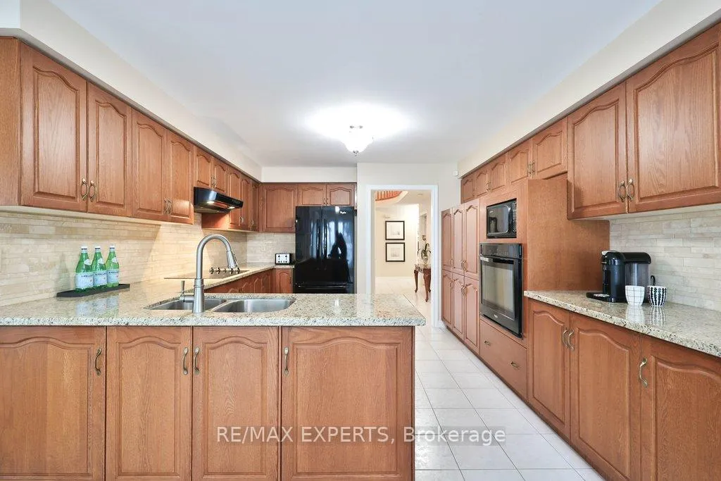 Photo 12 of 102 Vaughan Mills Road, Vaughan, Elder Mills — HOMEH