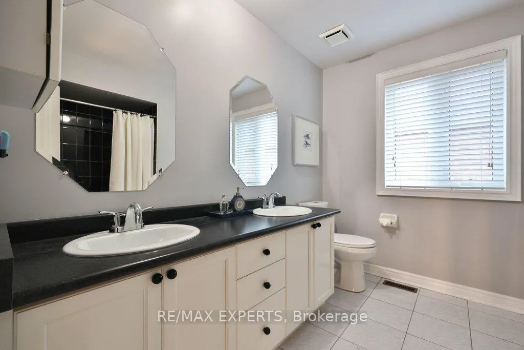 Photo 24 of 102 Vaughan Mills Road, Vaughan, Elder Mills — HOMEH