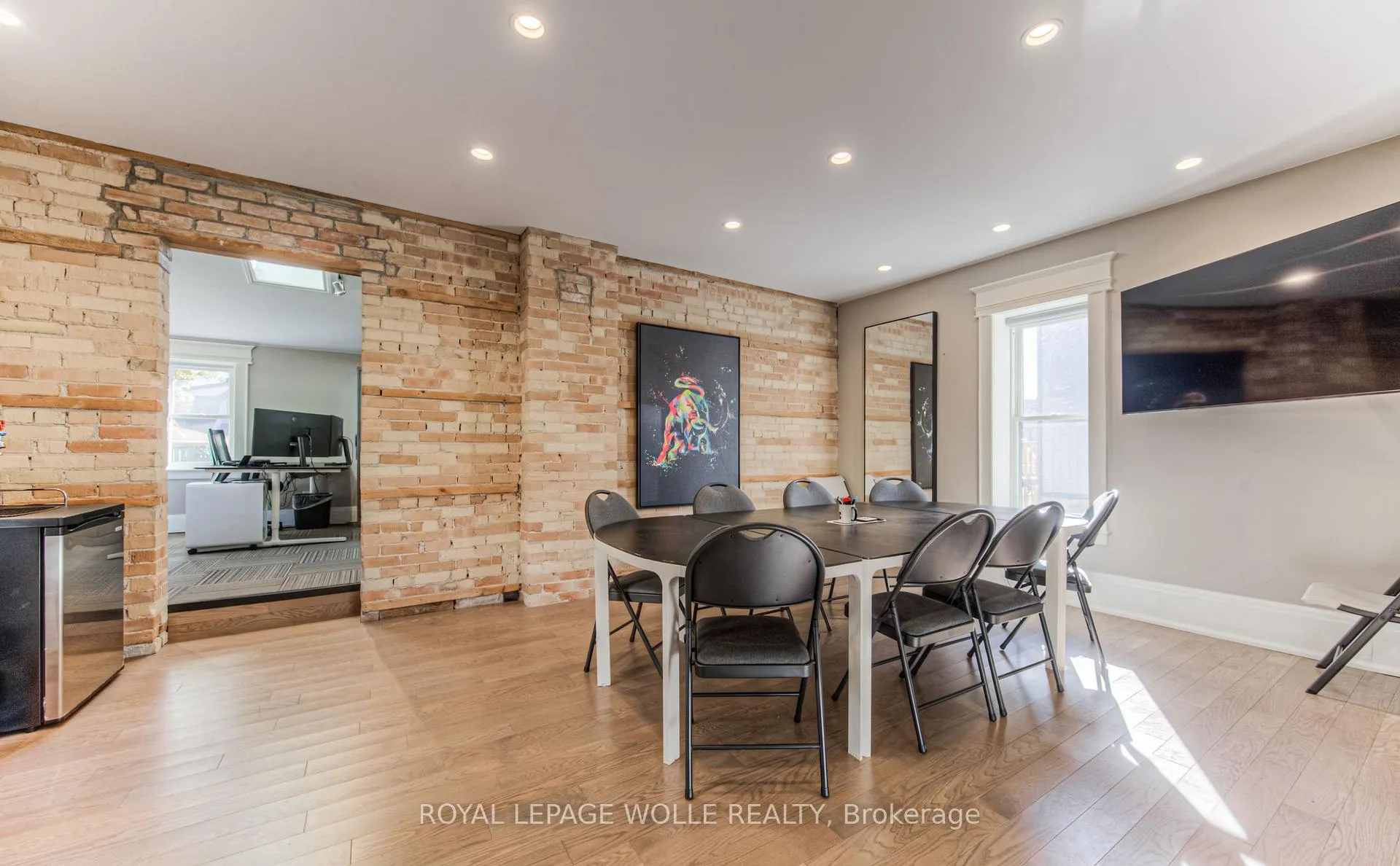 Photo 6 of 45 Princess Street E, Waterloo — HOMEH