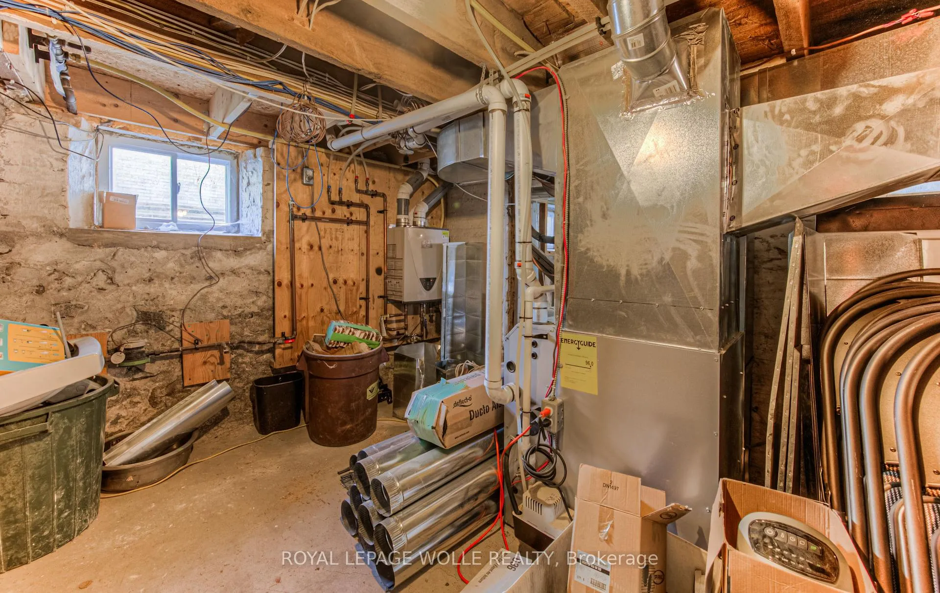 Photo 35 of 45 Princess Street E, Waterloo — HOMEH