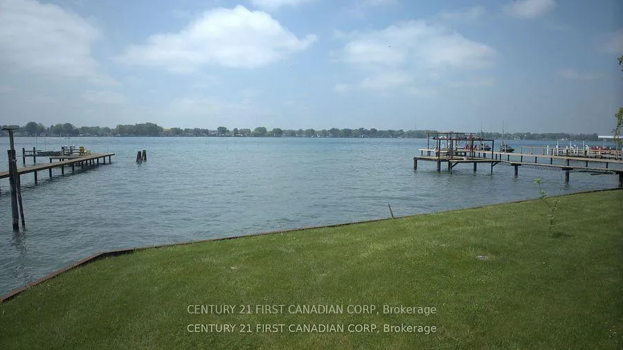 Photo 16 of 3875 St Clair Parkway, St. Clair — HOMEH