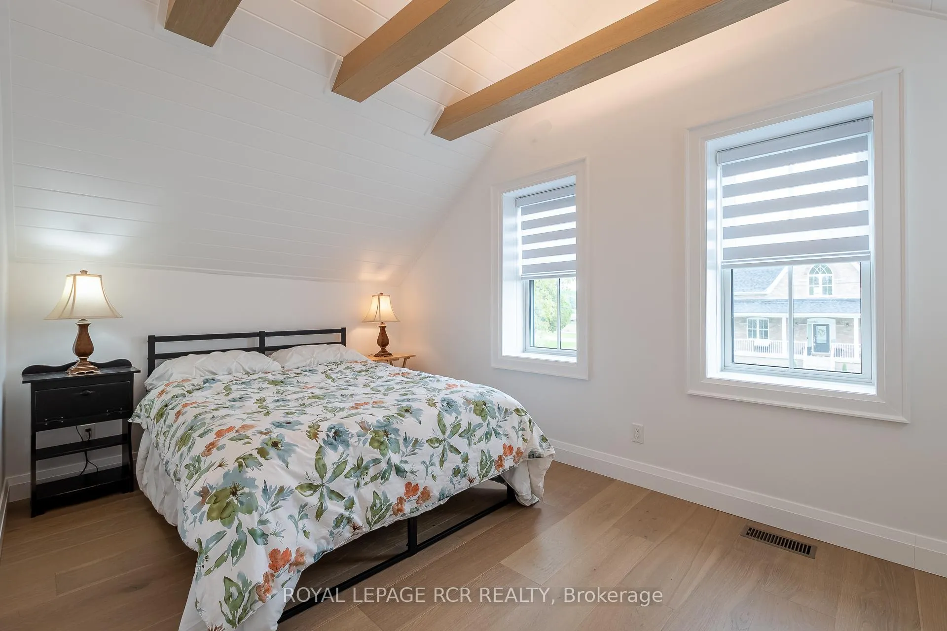 Photo 18 of 37 Wellington Street E, Clearview, Creemore — HOMEH