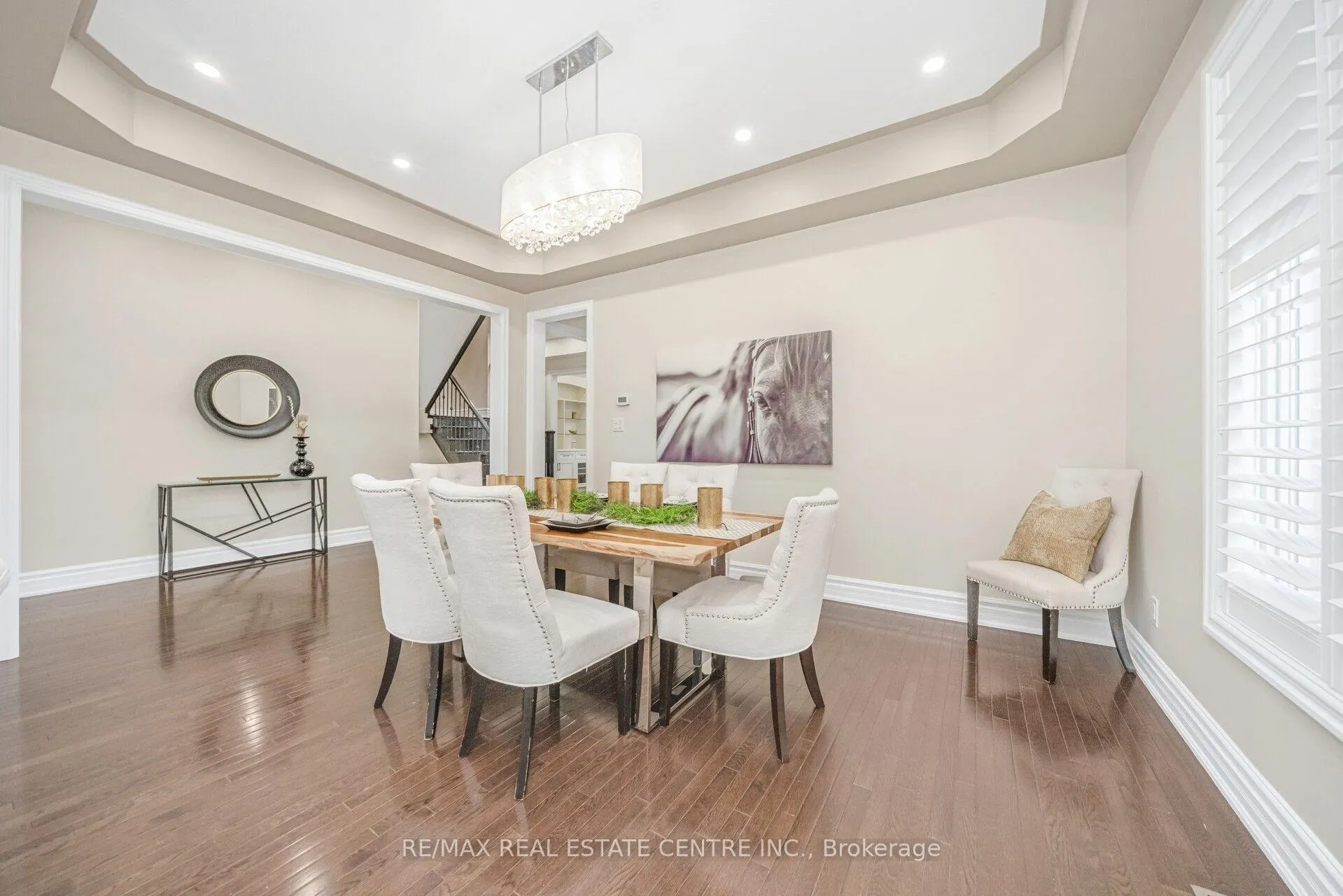 Photo 9 of 15 Interlacken Drive, Brampton, Credit Valley — HOMEH