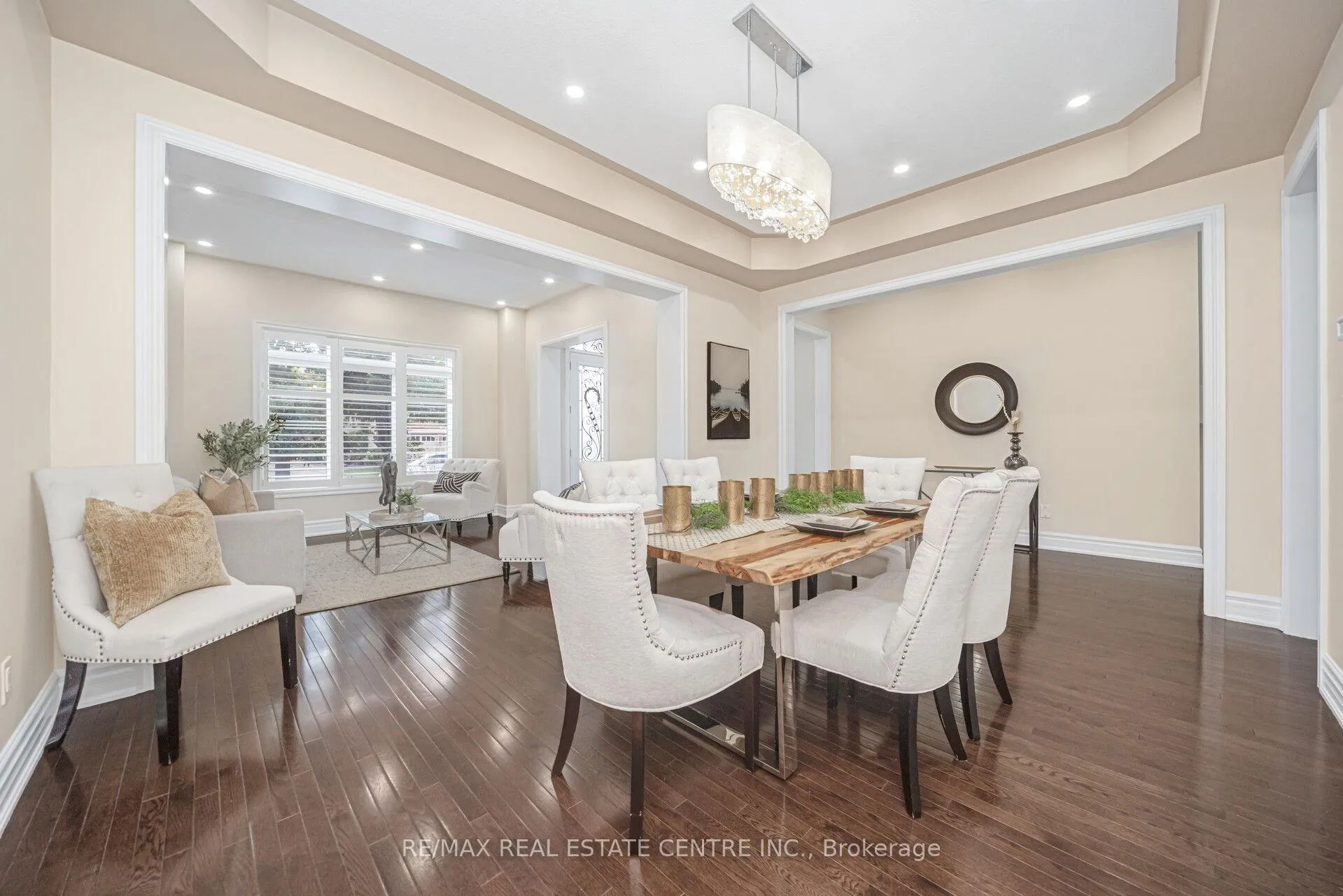 Photo 10 of 15 Interlacken Drive, Brampton, Credit Valley — HOMEH