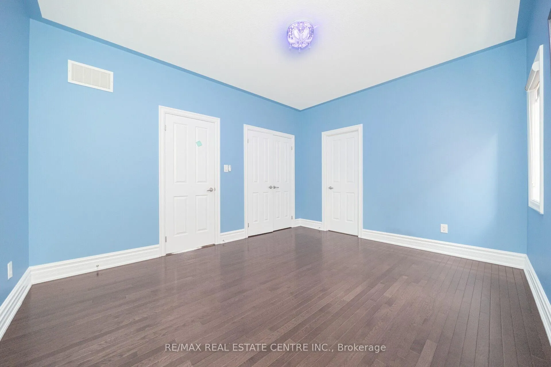 Photo 31 of 15 Interlacken Drive, Brampton, Credit Valley — HOMEH