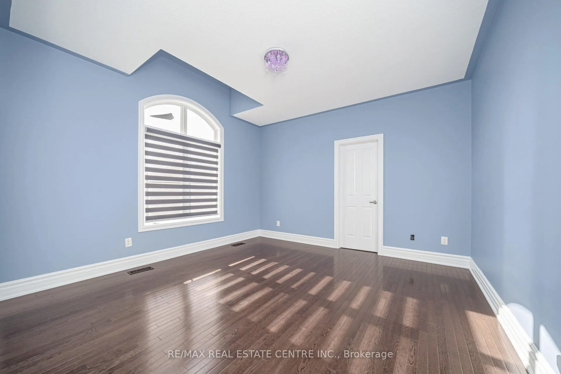 Photo 32 of 15 Interlacken Drive, Brampton, Credit Valley — HOMEH