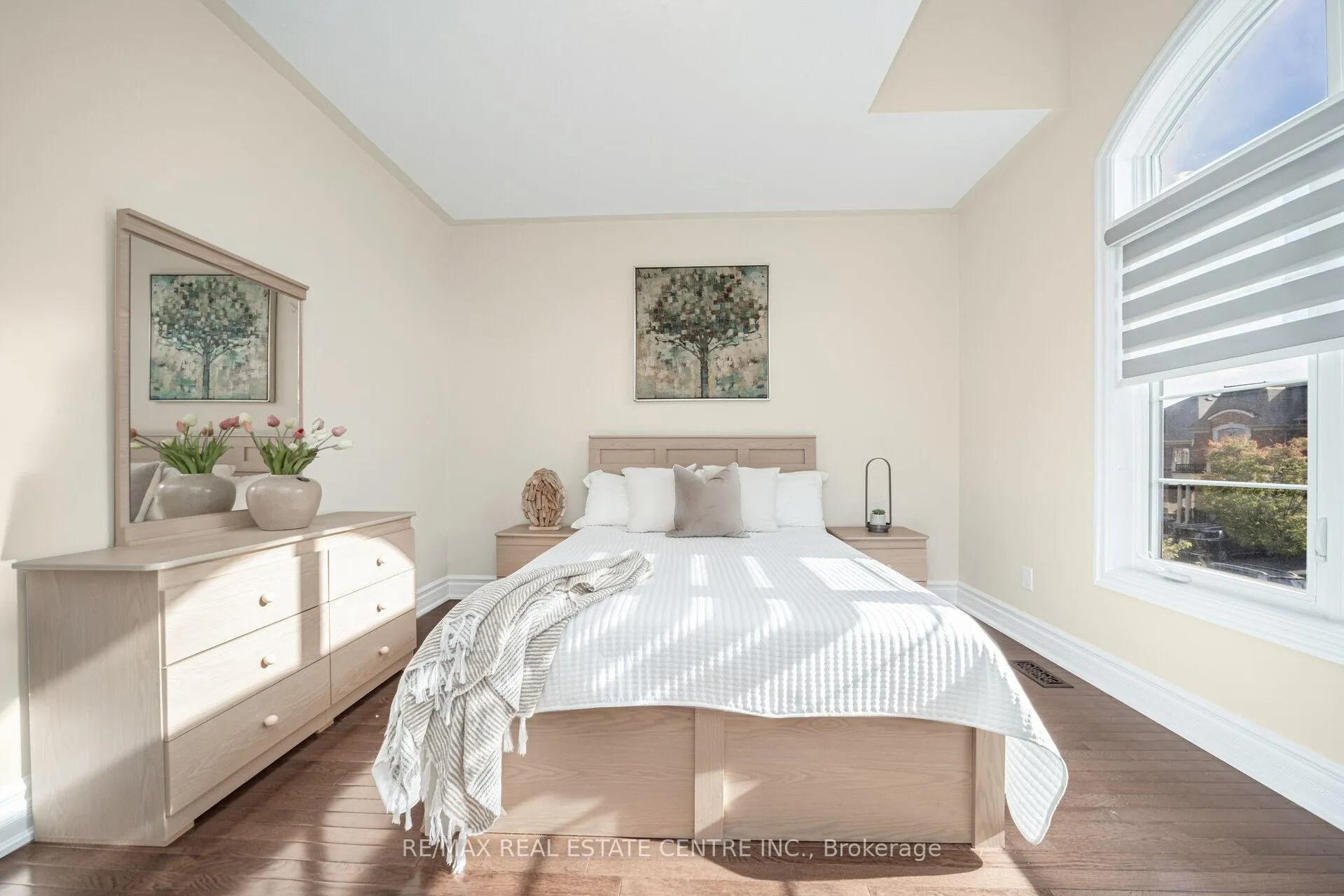 Photo 36 of 15 Interlacken Drive, Brampton, Credit Valley — HOMEH