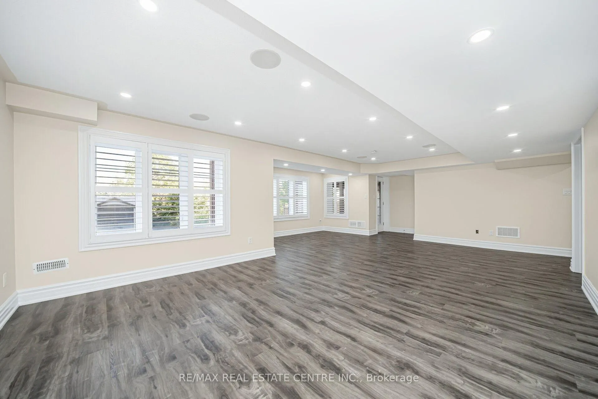 Photo 41 of 15 Interlacken Drive, Brampton, Credit Valley — HOMEH